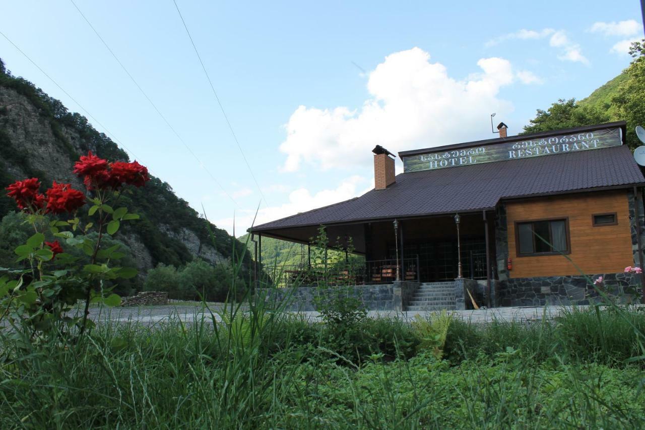 ホテル Tourist Complex Khomi Ch'argali エクステリア 写真